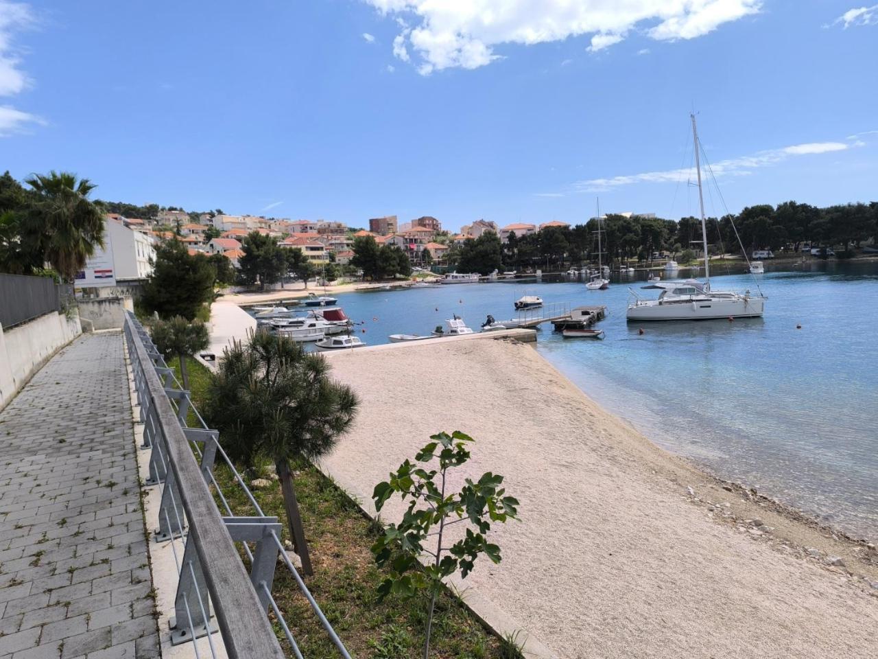 Apartment Knez Trogir Exteriör bild